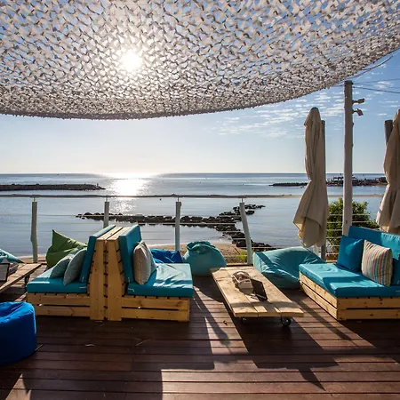 The Golden Coast 4* Pernera