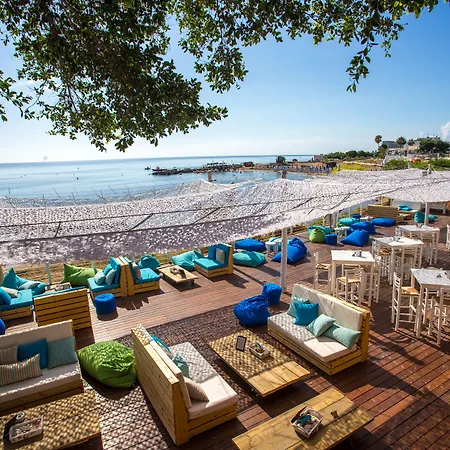 Hotel The Golden Coast Pernera