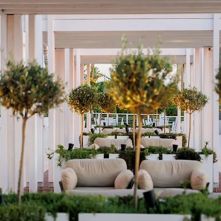 The Golden Coast 4* Pernera