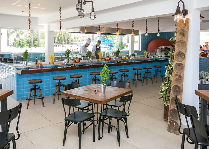 The Golden Coast 4* Pernera