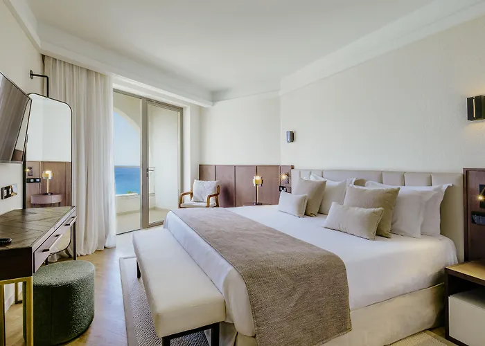 فندق The Golden Coast